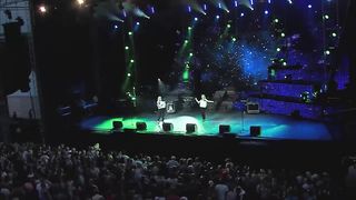 2 ACCORDIONS SMUGLYANKA - The most beautiful accordionists in Russia - duet 'LyubAnya' 2:06
