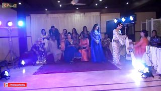 SHAZIA CHAUDHARY    PRIVATE MUJRA PARTY 2017
