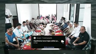 Sedang Syukuran