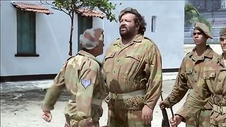 Banana Joe - Bud Spencer militare 3:36