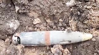 Ukraine Russia War | M982 Excalibur Shell Falls in Russian-Occupied Land | Latest Reports | RCF