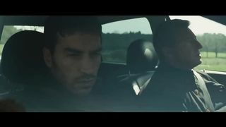 TRANSPORTER 3 - Audi A8 vs. Mercedes E-class [HD] 1:36