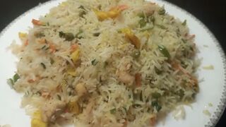 Chicken fried rice recipe ( subscribe please )