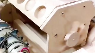 Amazing wood mini car engine????