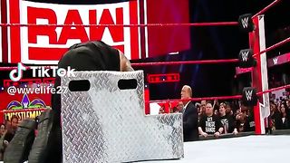 WWE реслинг 305