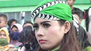 Ebeg Banyumasan (Cakilan Beautiful Woman )