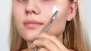 Trending makeup