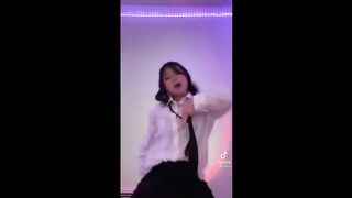 tiktoker dance challenge bts run 2022