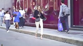 Milan_FASHION_WEEK_SS_2024_????MOST_DETAILED_LOOKS__-_What_are_People_wearing_during_Fashion_Week