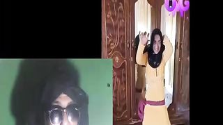 #shorts التيك توك عاوزة كدة تهزها تكسب من وسطها وراها دولارات