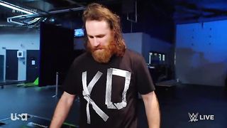 P2 .    WWE Monday Night Raw