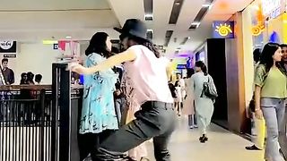 road dancer