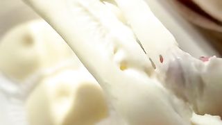Mochi with cheesecake filling