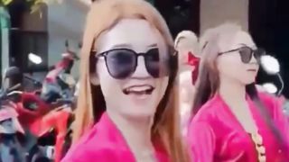 Carnaval cewek² joged