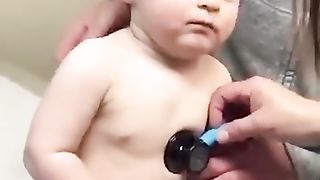 Ce Bébé a Choqué son Docteur ❤