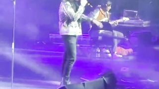 Atif Aslam Song _Main Tenu Samjhawan Ki_✨Crazy Fan's Enjoy Concert