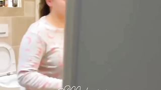 Кто понял что она сказала