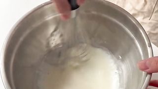 Soft cake and how we make them