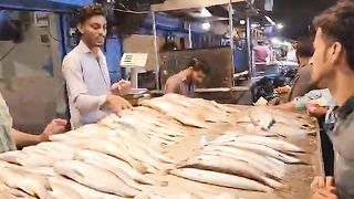 Karachi food street .....