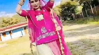 In Ankho Ki masti Mein Bhojpuri Song