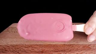 ASMR MUKBANG｜PINK ICE CREAM, MAGNUM, CHOCOLATE, MALTESERS, FROZEN FRUITS 핑크색 디저트 EATING SOUNDS 먹방