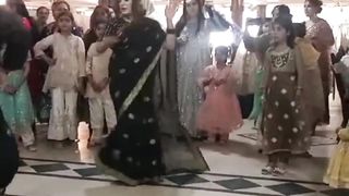 Girls Dance Video