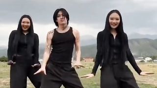 Tik tok dance chalenge video