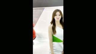 Beautifull chinese girl