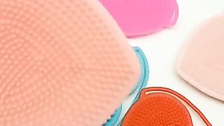 *Silicone Baby Massage Shampoo Bath Brush Double
