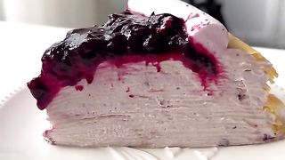 The blueberry crepe cake