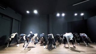 Tik rok dance video