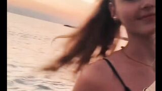 Tik Tok Hot Dancing