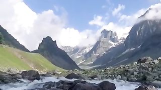 Natural video 83