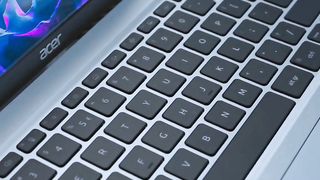 Laptops ???? @canada @uk @amazon