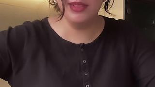 Waqe Dalair Hain Akely Aagai Theee