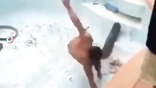 Wee funny videos 3