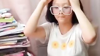 Gadis remaja cantik
