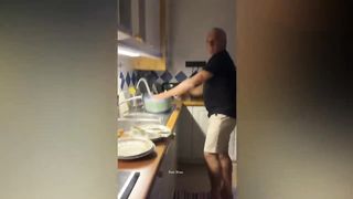 People being Idiots| Funny Fails Compilation |