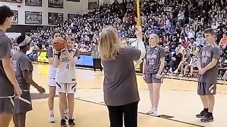 The-blind-boy-best-basketball-score-Ive-ever-seen-.