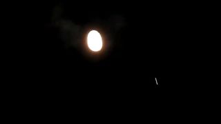 ZOOM AND SEE A PLANET