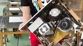 Cutting wood machine