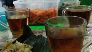Snak & Drink Tea up to tabel