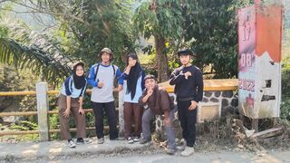 Hiking to curuggawang