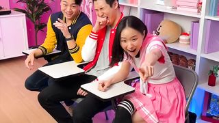 Teacher very angry ????,  beat the students