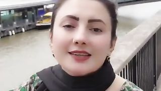 nazia iqbal big drees