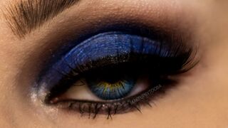 Blue Smokey Eye