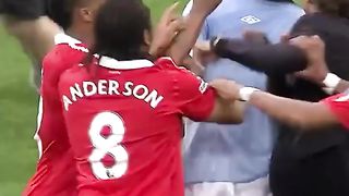 Manchester United v Manchester City - Semi-Final 2010-11