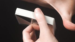 Waterfall @thevirts  #cardistry