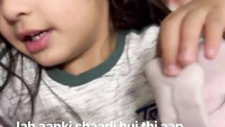 Mummy mai aap ko chor ker nahi jaoo gi