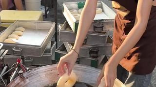 Streetfood - Giant Donuts
